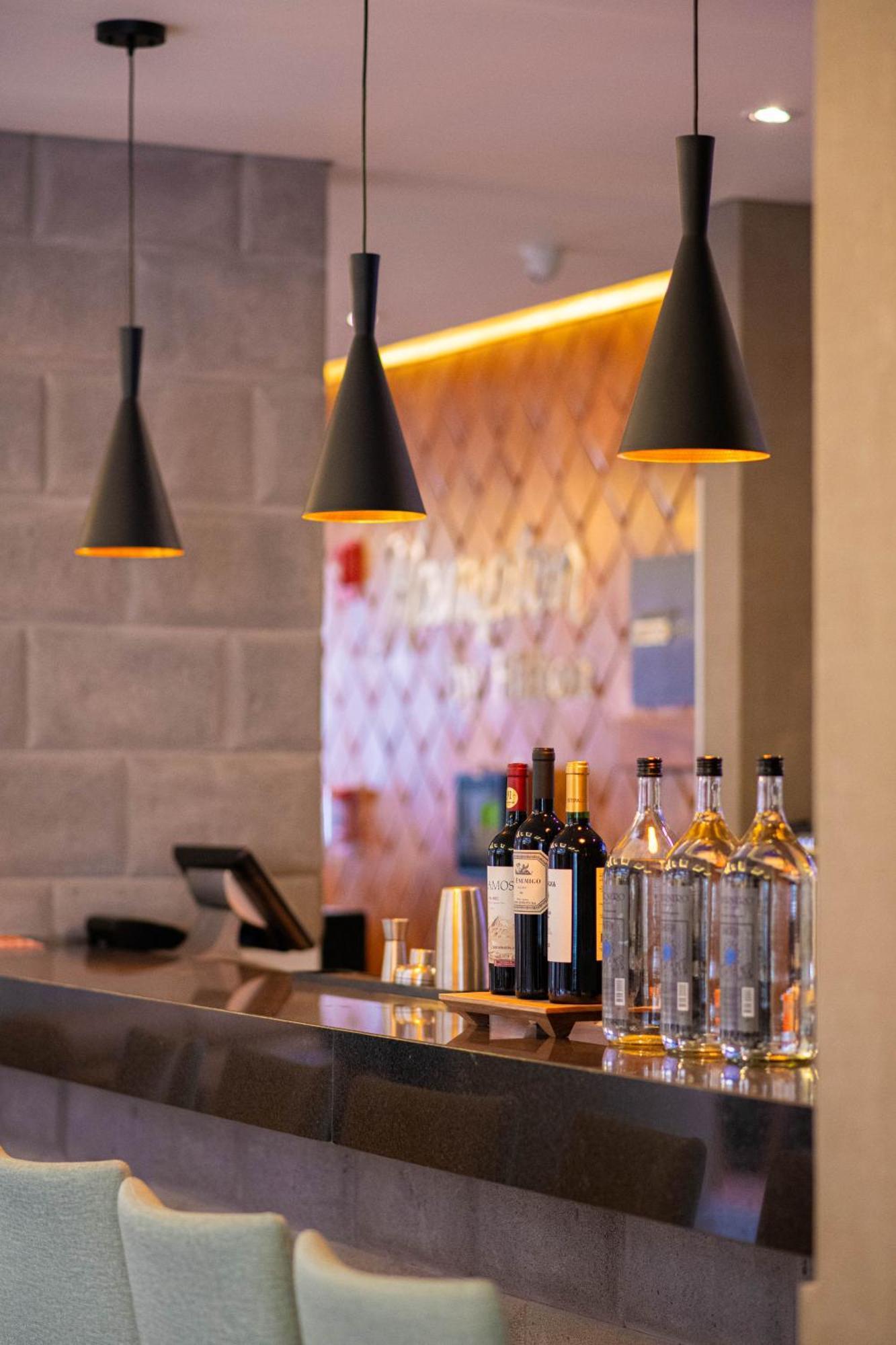 Hampton By Hilton 3*