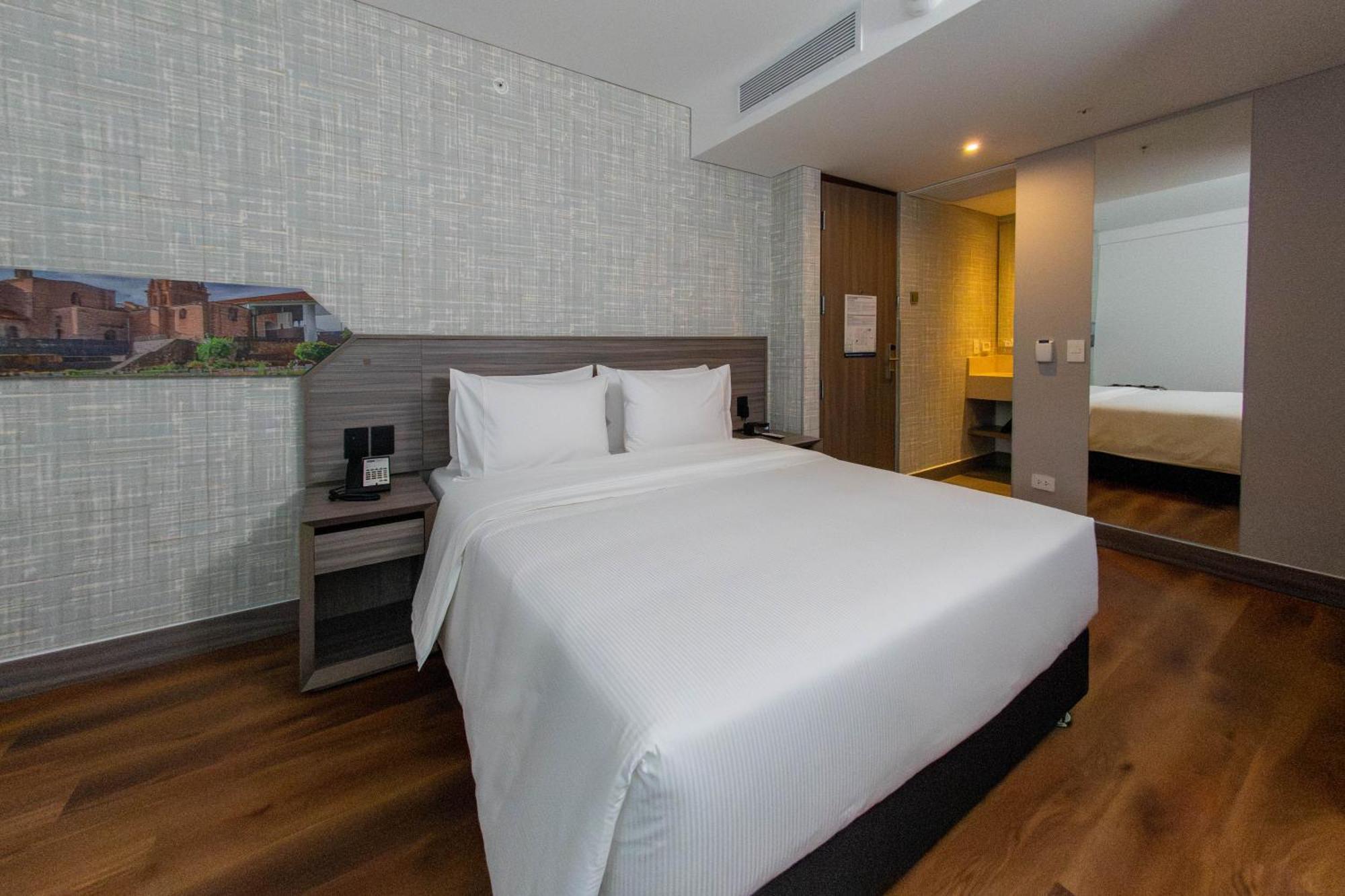 Hampton By Hilton 3*